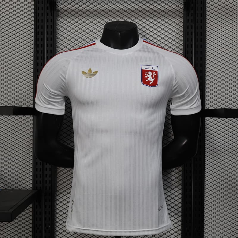 Lyon Home 2025/26 Kit