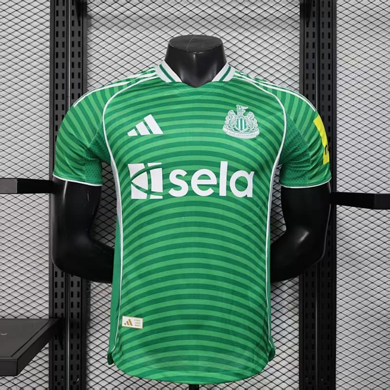 Newcastle United Home 2025/26 Kit