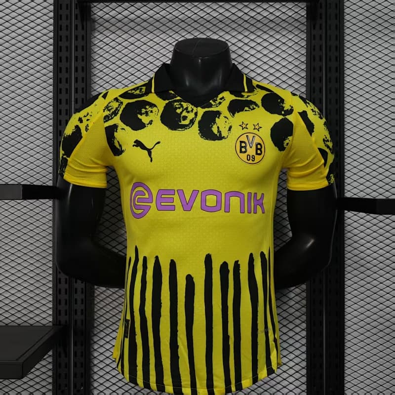 Borussia Dortmund Home 2025/26 Kit
